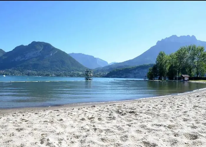 La Perle Du Lac 3* - Vue Lac